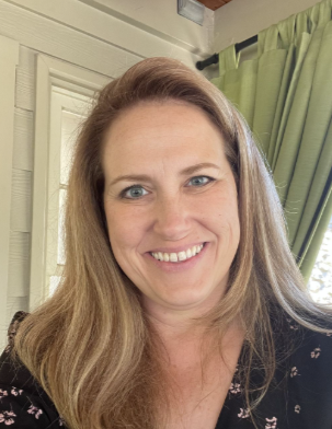 <em> </em><em><strong>Sarah L.</strong></em>
